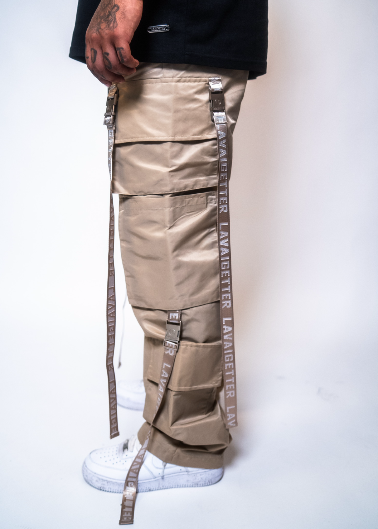 LVG Silhouette Beige Cargos