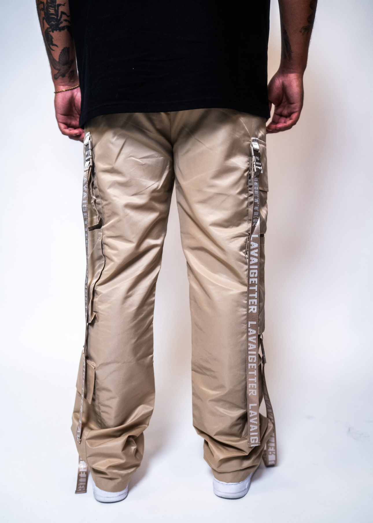LVG Silhouette Beige Cargos